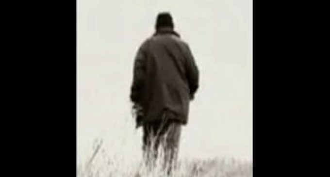 Ay Gidiyor – Ahmet Kaya